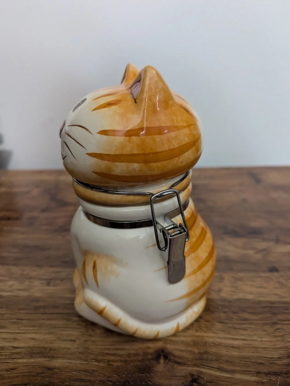 BW Orange and White Striped Ceramic Cat with Lid Small 7-inch Treat Jar Canister